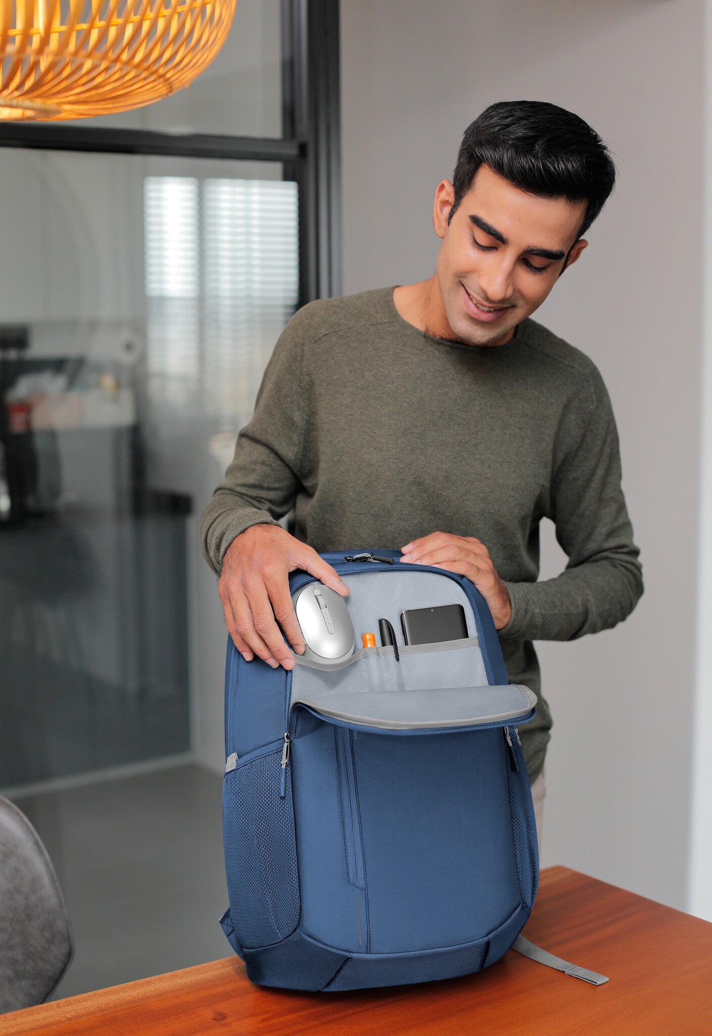 DELL EcoLoop Urban 38.1 cm (15") Mochila Azul
