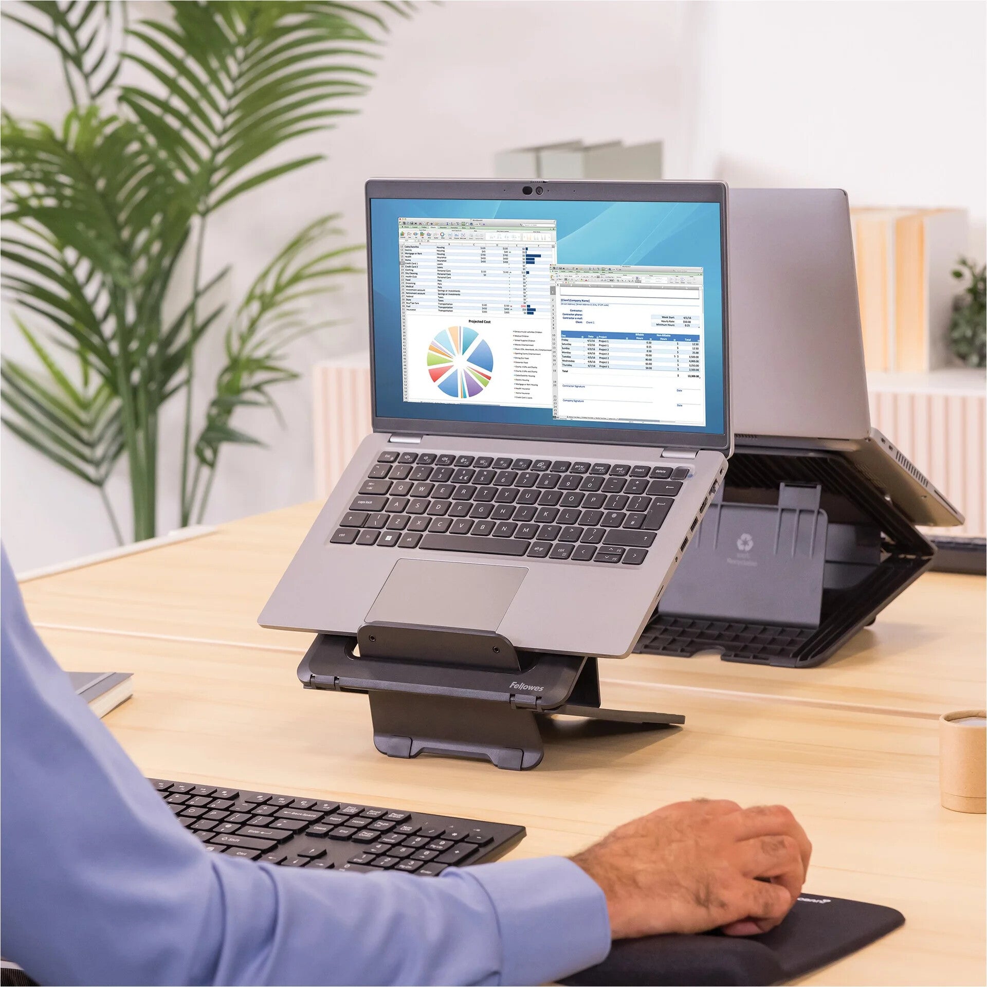 Fellowes Breyta Soporte para computadora portátil Negro 35.6 cm (14")