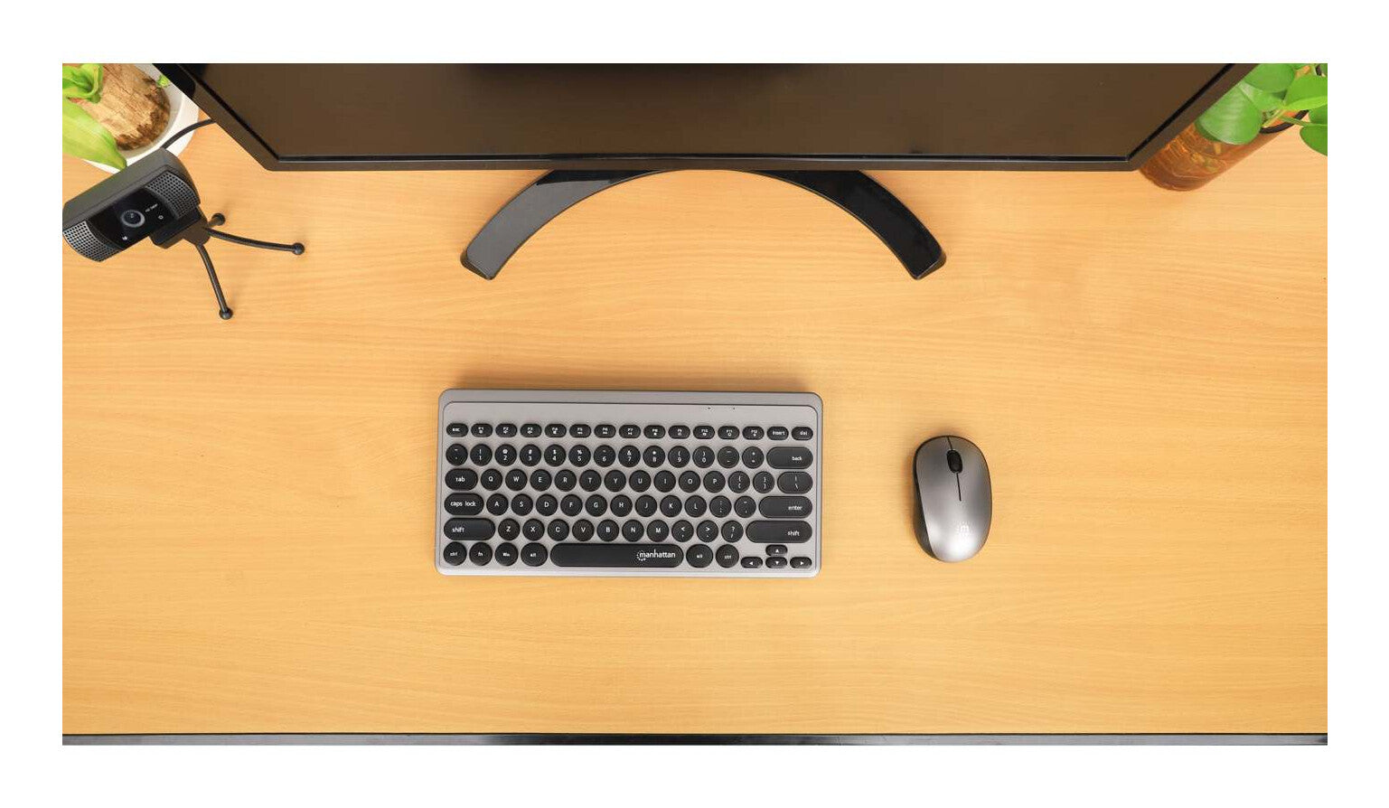 Manhattan Un solo receptor USB-A Nano para ambos, teclado inalámbrico con 12 teclas multimedia/función, mouse óptico ambidiestro con tres botones y rueda de desplazamiento, 1200 ppp, negro/plateado