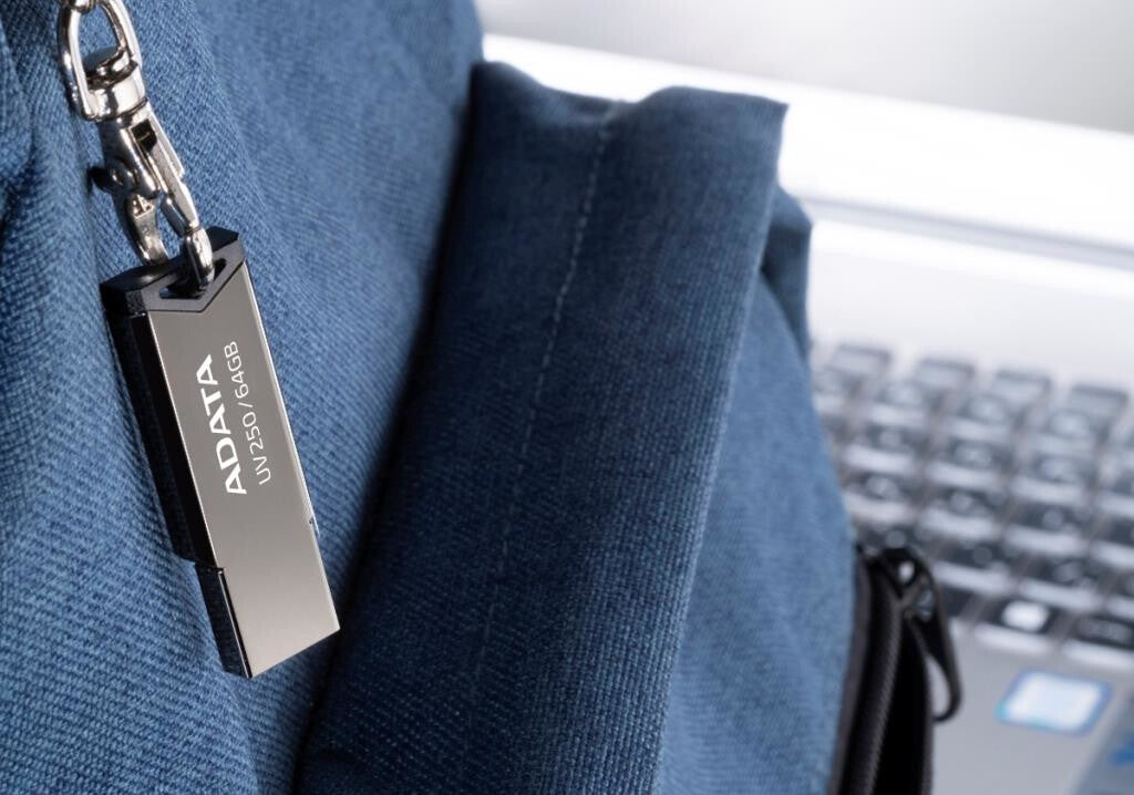 ADATA UV250 unidad flash USB 32 GB USB tipo A 2.0 Plata