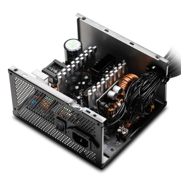XPG PYLON unidad de fuente de alimentación 650 W 24-pines ATX ATX Negro