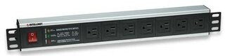 Intellinet Barra Multicontacto de 7 salidas para Montaje en Rack de 19"