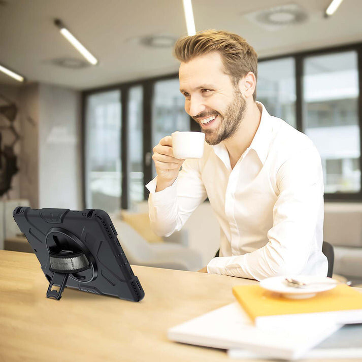 Manhattan Funda rígida de uso rudo para iPad® de 10.2" (8ª y 9ª Gen)
