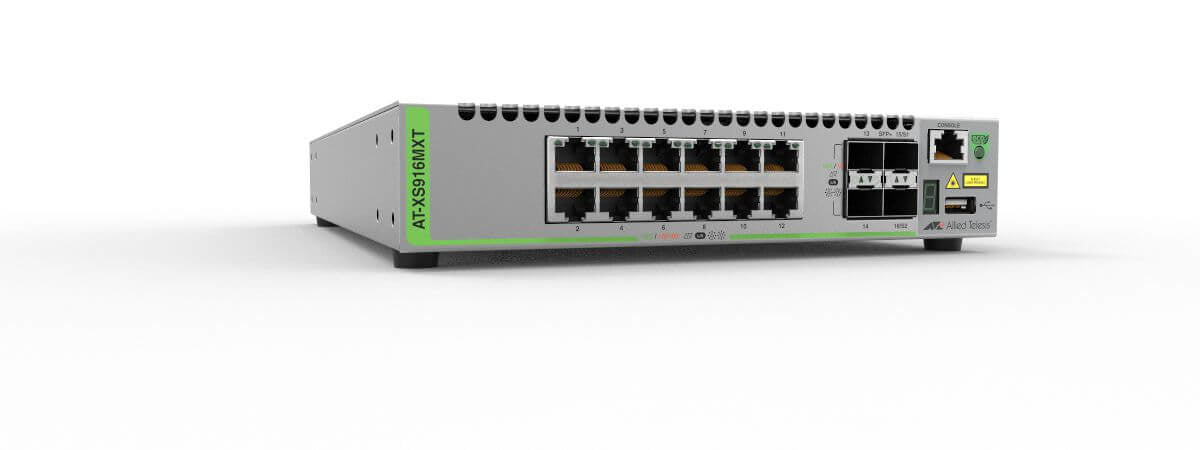 Switch Capa 3 Stackeable 10 Gigabit , 12 puertos 100/1000/10G Base-T (RJ-45)  y 4 puertos SFP/SFP+ 10G