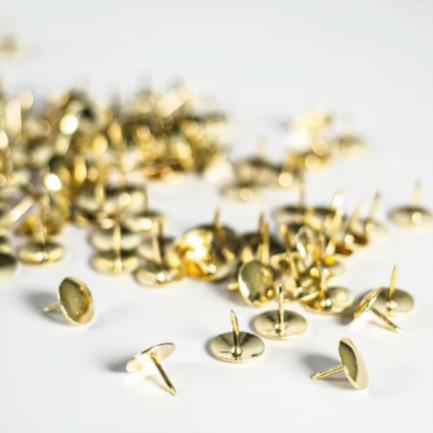 Thumbtacks Celica Box with 100 Gold