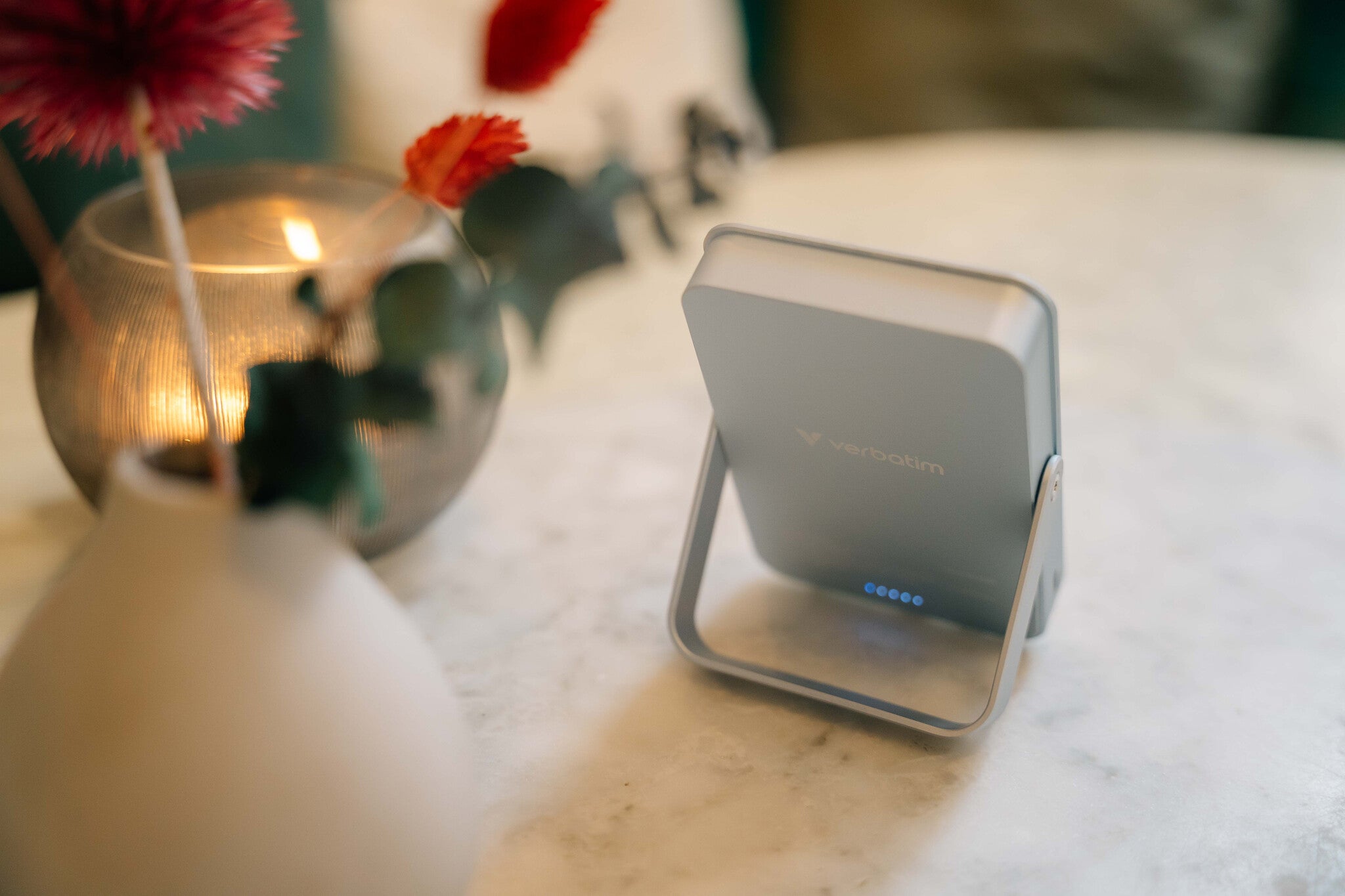 Verbatim Charge 'n' Go Magnetic Wireless Polímero de litio 10000 mAh Cargador inalámbrico Gris
