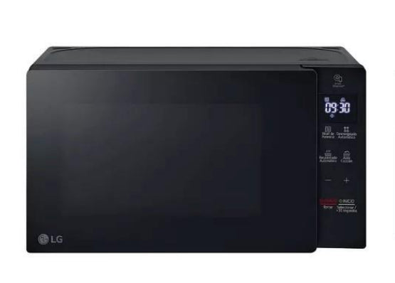 LG NeoChef Slim 0.7 cu. ft. EasyClean Microwave Oven Black